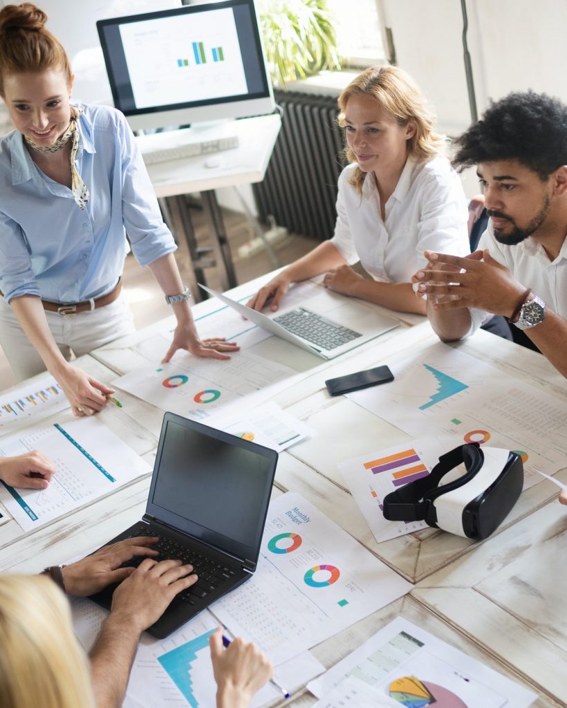 successful-happy-group-of-people-learning-software-engineering-and-business-during-presentation.jpg successful-happy-group-of-people-learning-software-engineering-and-business-during-presentation.jpg